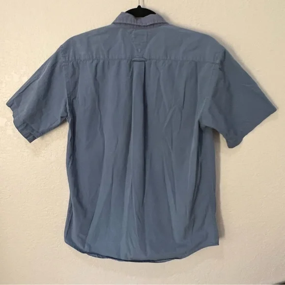 Tommy Hilfiger cobalt blue button up short sleeved shirt, L, logo on pocket. - Picture 10 of 10
